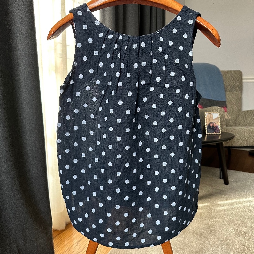 Luca Vanucci linen top navy white polka dots size small